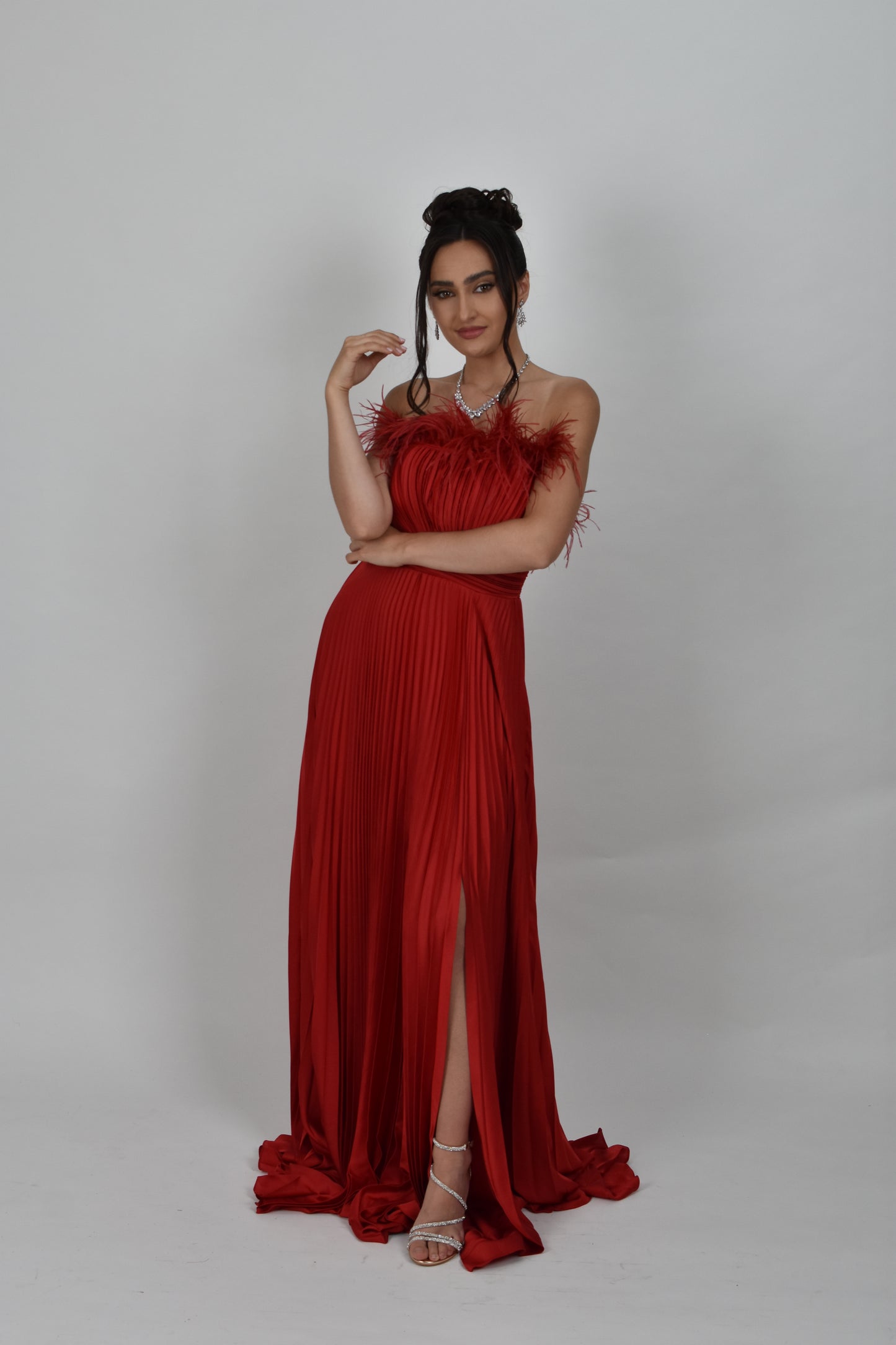 Rochie lunga de satin cu pliuri