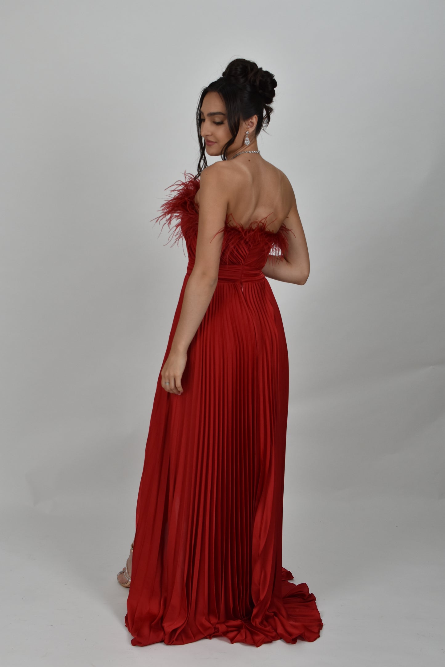 Rochie lunga de satin cu pliuri