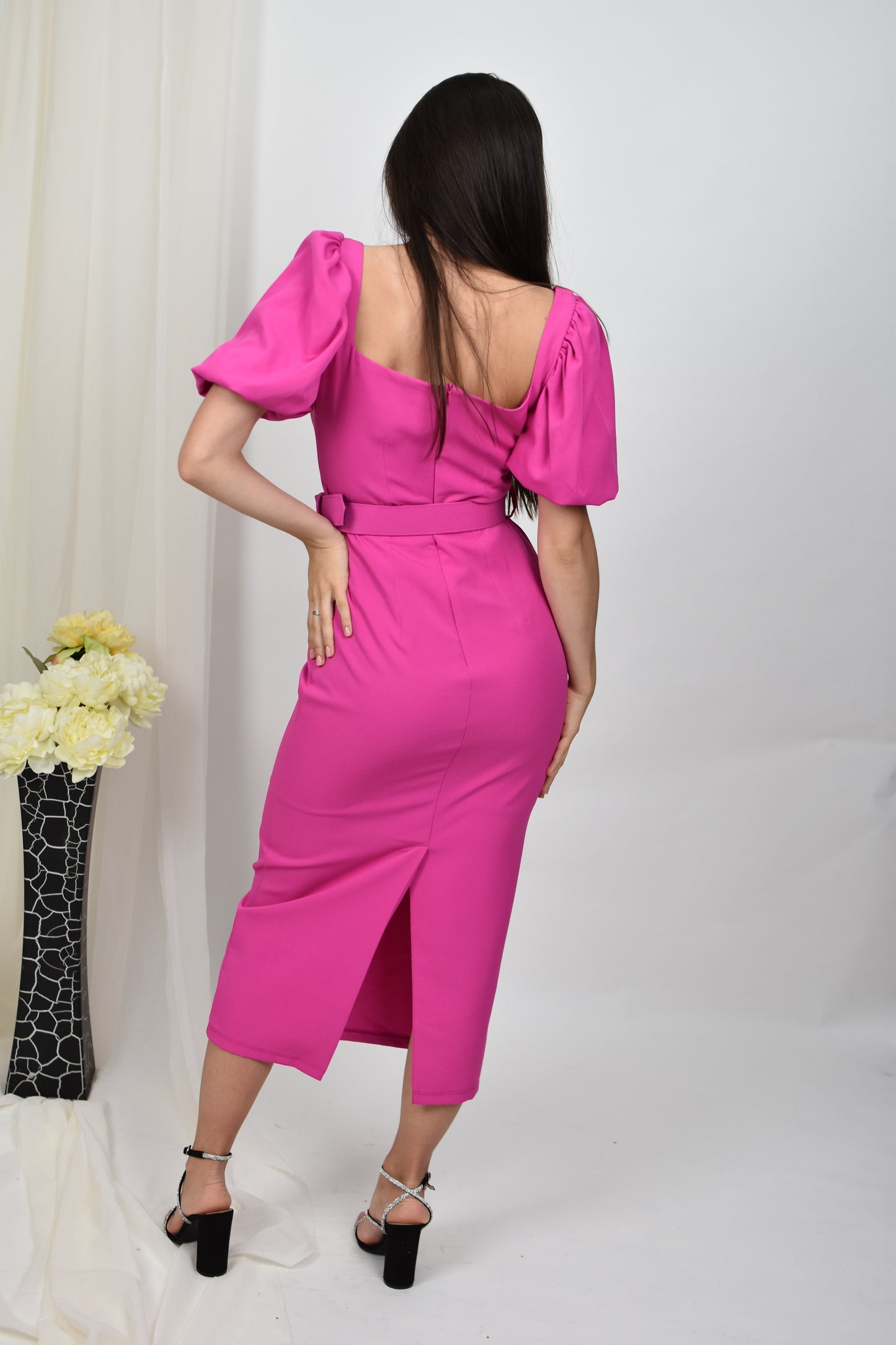 Rochie midi cu mânecă scurtă, model crepe