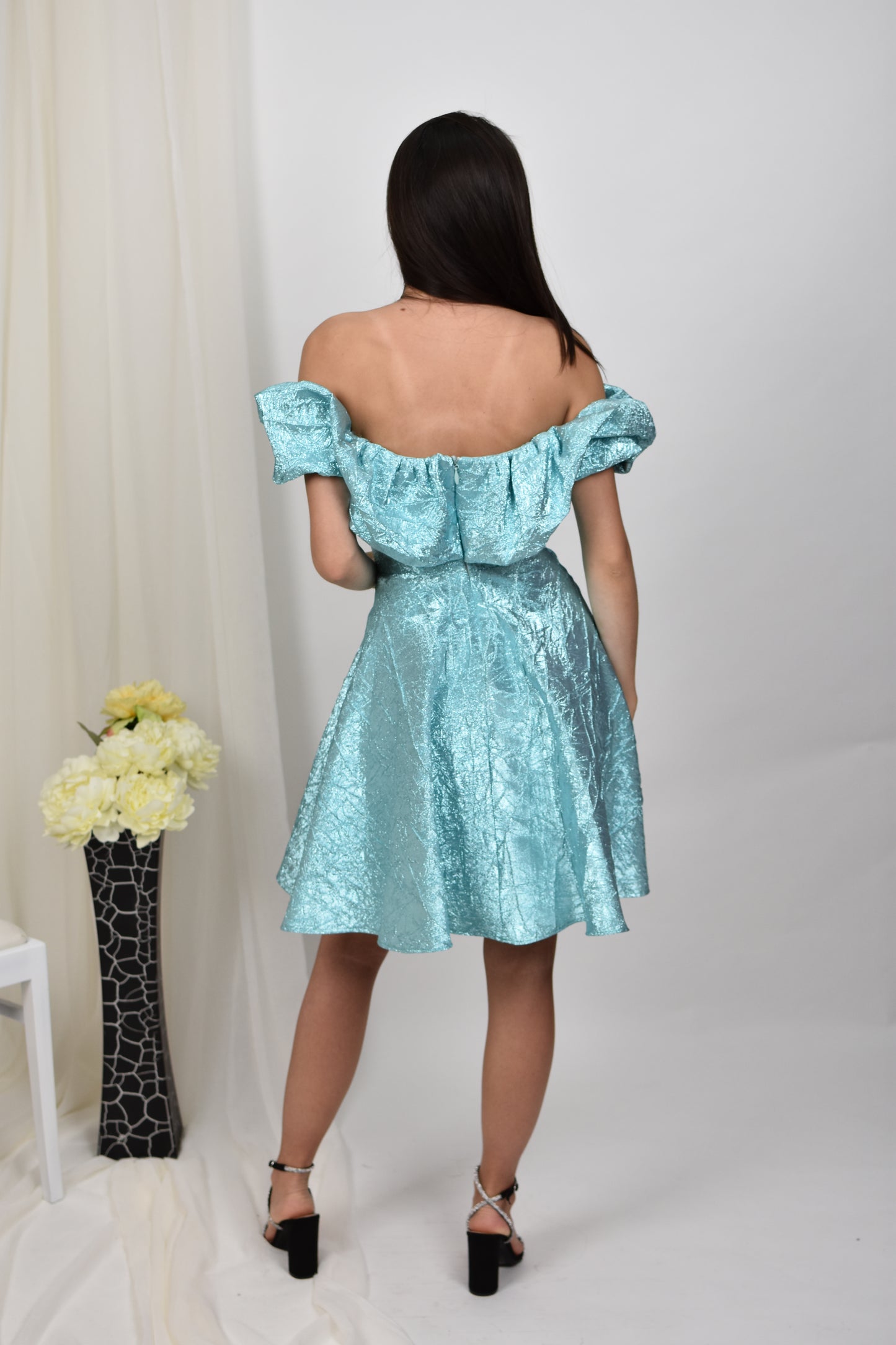 Rochie scurta cu umeri goi, linie A, stil clasic, albastra