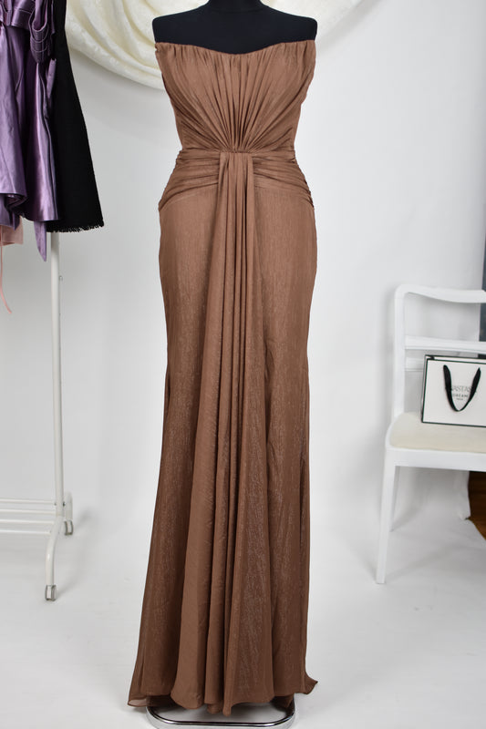 Rochie de seară maro fără bretele
