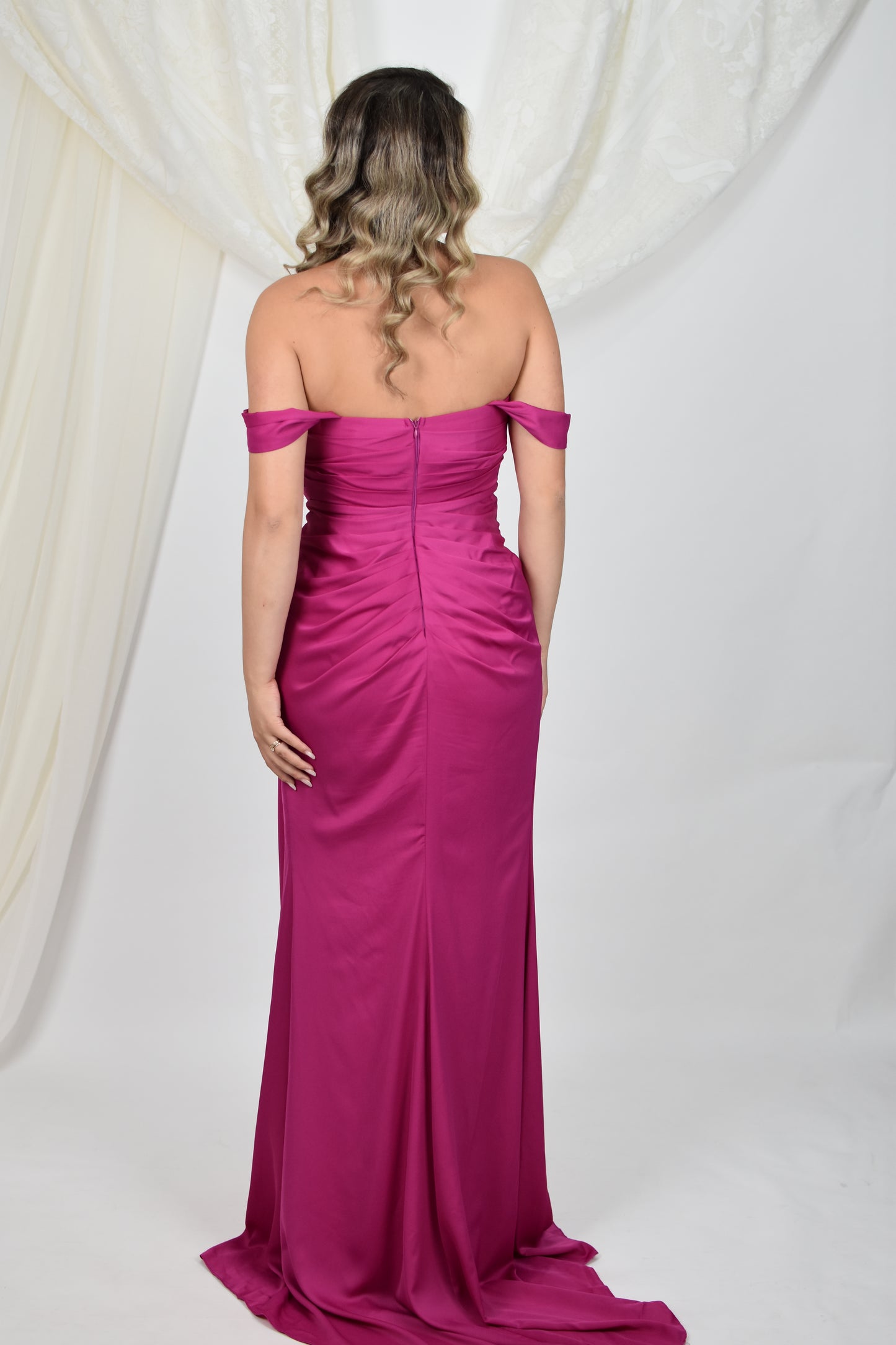 Rochie de seară fucsia cu pliuri